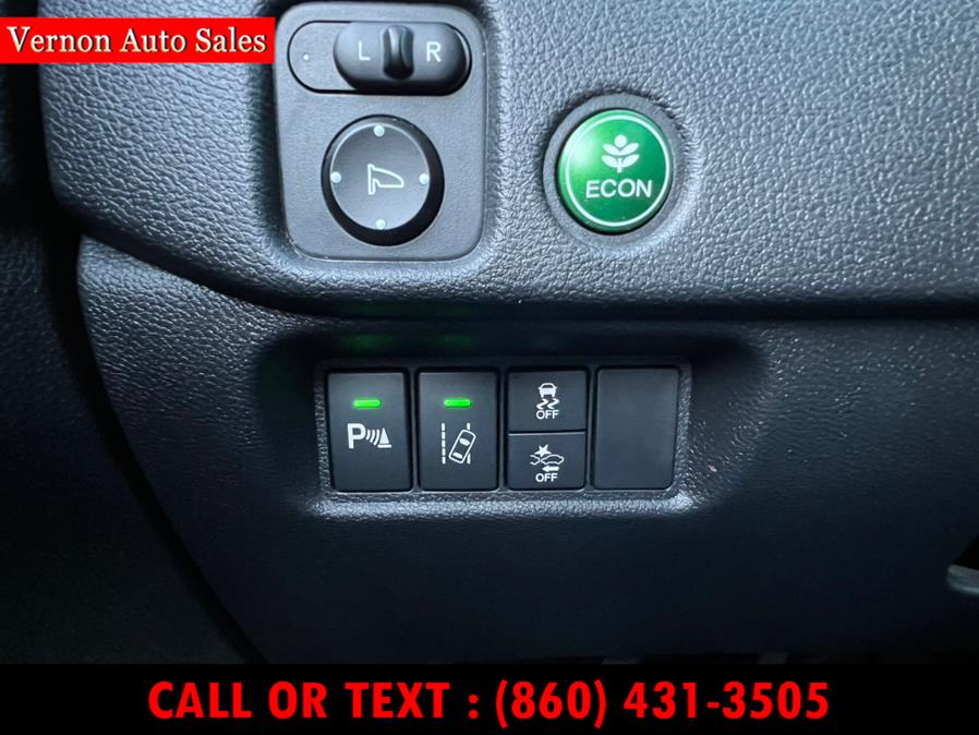 2016 Honda Pilot AWD 4dr Elite w/RES & Navi, available for sale in Manchester, Connecticut | Vernon Auto Sale & Service. Manchester, Connecticut 2016 Honda Pilot AWD 4dr Elite w/RES & Navi, available for sale in Manchester, Connecticut | Vernon Auto Sale & Service. Manchester, Connecticut
