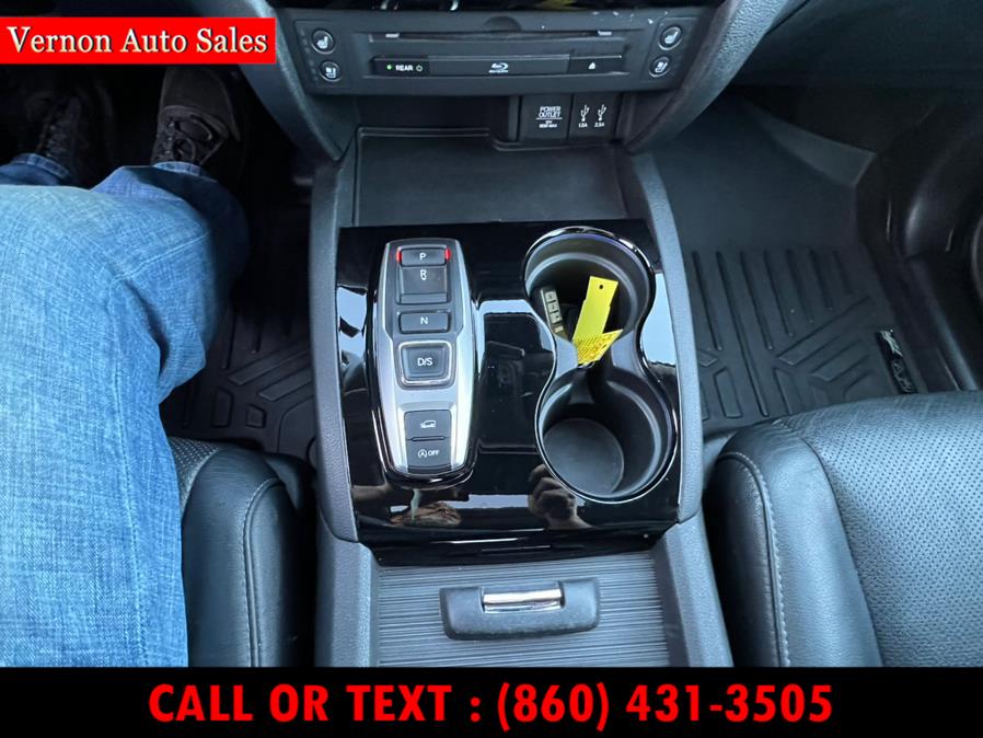 2016 Honda Pilot AWD 4dr Elite w/RES & Navi, available for sale in Manchester, Connecticut | Vernon Auto Sale & Service. Manchester, Connecticut 2016 Honda Pilot AWD 4dr Elite w/RES & Navi, available for sale in Manchester, Connecticut | Vernon Auto Sale & Service. Manchester, Connecticut