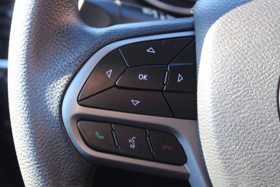 2019 Jeep Cherokee Latitude FWD, available for sale in Deer Park, New York | Car Tec Enterprise Leasing & Sales LLC. Deer Park, New York 2019 Jeep Cherokee Latitude FWD, available for sale in Deer Park, New York | Car Tec Enterprise Leasing & Sales LLC. Deer Park, New York