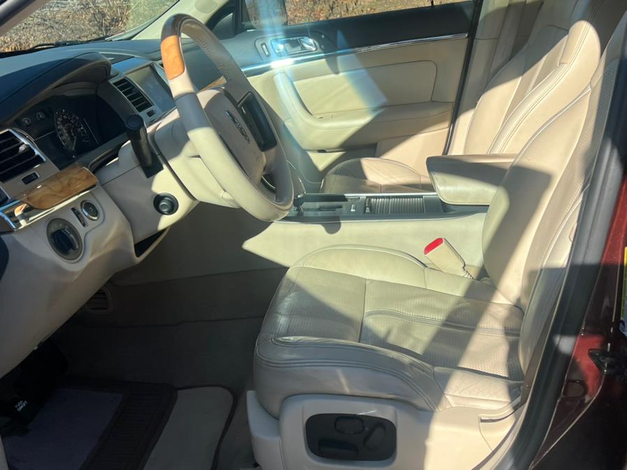 2009 Lincoln MKS 4dr Sdn AWD, available for sale in Waterbury, Connecticut | Platinum Auto Care. Waterbury, Connecticut 2009 Lincoln MKS 4dr Sdn AWD, available for sale in Waterbury, Connecticut | Platinum Auto Care. Waterbury, Connecticut