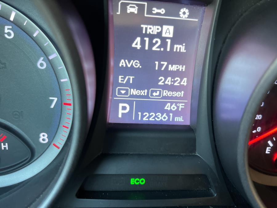 Used Hyundai Santa Fe Sport AWD 4dr 2.4 2015 | Harbor View Auto Sales LLC. Stamford, Connecticut Used Hyundai Santa Fe Sport AWD 4dr 2.4 2015 | Harbor View Auto Sales LLC. Stamford, Connecticut