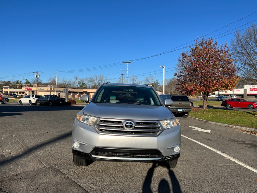 2012 Toyota Highlander 4WD 4dr V6 Limited (Natl), available for sale in Hartford , Connecticut | Ledyard Auto Sale LLC. Hartford , Connecticut 2012 Toyota Highlander 4WD 4dr V6 Limited (Natl), available for sale in Hartford , Connecticut | Ledyard Auto Sale LLC. Hartford , Connecticut