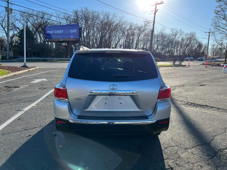 2012 Toyota Highlander 4WD 4dr V6 Limited (Natl), available for sale in Hartford , Connecticut | Ledyard Auto Sale LLC. Hartford , Connecticut 2012 Toyota Highlander 4WD 4dr V6 Limited (Natl), available for sale in Hartford , Connecticut | Ledyard Auto Sale LLC. Hartford , Connecticut