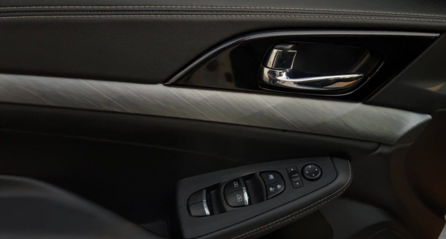 2017 Nissan Maxima SR 3.5L, available for sale in Waterbury, Connecticut | West End Automotive Center. Waterbury, Connecticut 2017 Nissan Maxima SR 3.5L, available for sale in Waterbury, Connecticut | West End Automotive Center. Waterbury, Connecticut