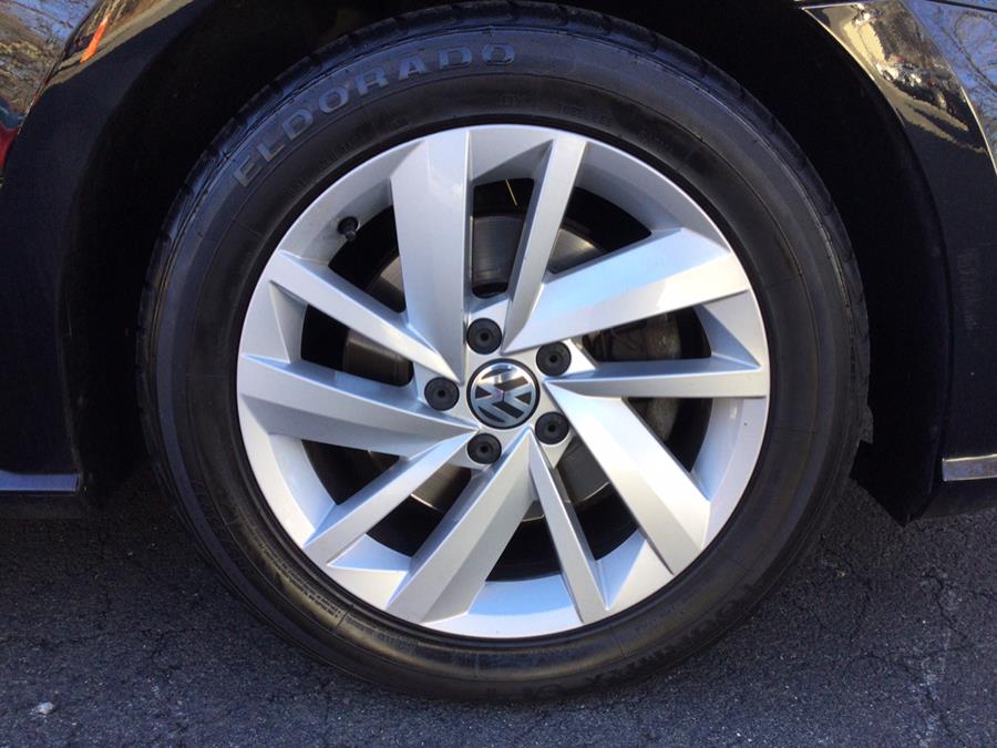 2018 Volkswagen Passat 2.0T SE Auto, available for sale in Plantsville, Connecticut | L&S Automotive LLC. Plantsville, Connecticut 2018 Volkswagen Passat 2.0T SE Auto, available for sale in Plantsville, Connecticut | L&S Automotive LLC. Plantsville, Connecticut