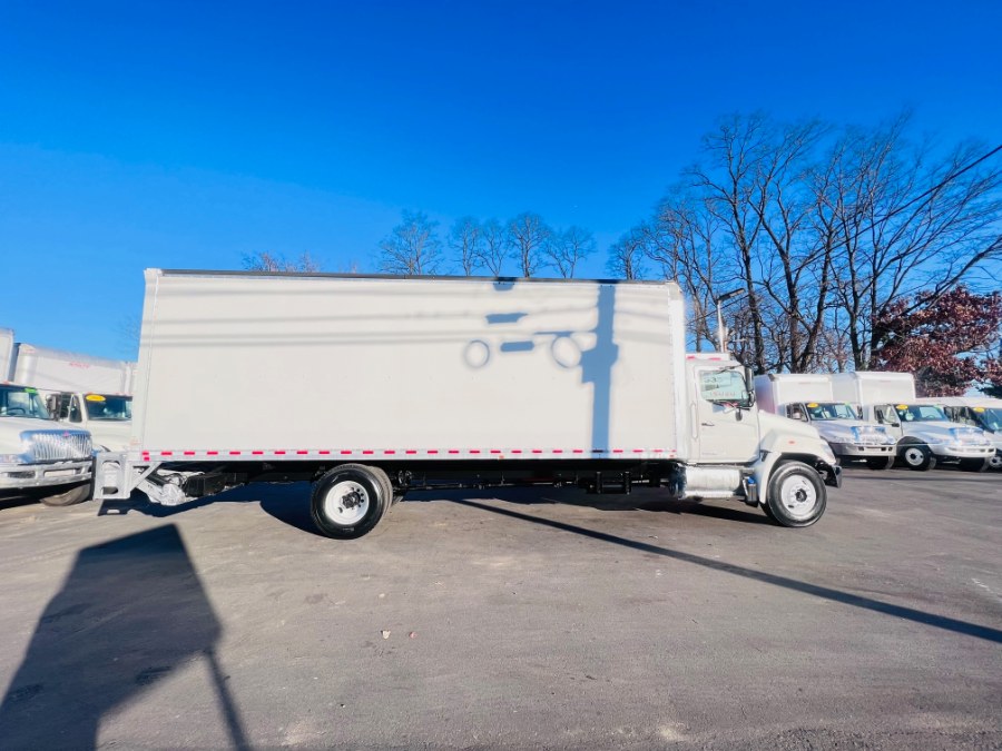 2020 HINO 268A 26 FEET DRY BOX + LIFT GATE + NO CDL, available for sale in South Amboy, New Jersey | NJ Truck Spot. South Amboy, New Jersey 2020 HINO 268A 26 FEET DRY BOX + LIFT GATE + NO CDL, available for sale in South Amboy, New Jersey | NJ Truck Spot. South Amboy, New Jersey