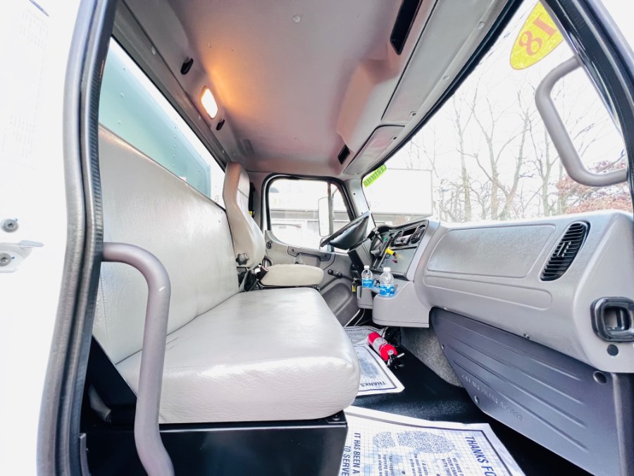2018 Freightliner M2 106 26 FEET DRY BOX + CUMMINS + LIFT GATE + NO CDL, available for sale in South Amboy, New Jersey | NJ Truck Spot. South Amboy, New Jersey 2018 Freightliner M2 106 26 FEET DRY BOX + CUMMINS + LIFT GATE + NO CDL, available for sale in South Amboy, New Jersey | NJ Truck Spot. South Amboy, New Jersey