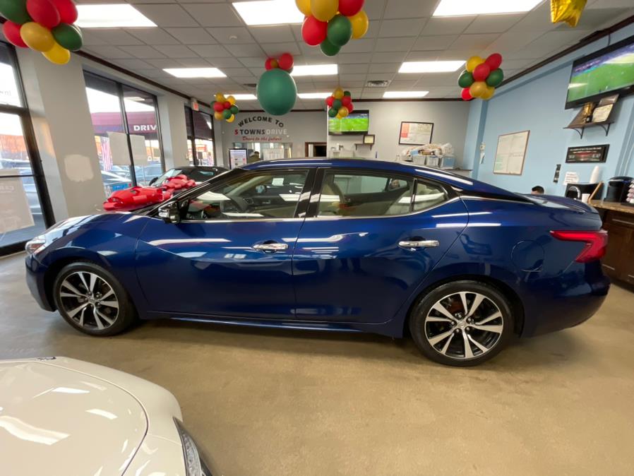 2018 Nissan Maxima SL 3.5L PLATINUM, available for sale in Inwood, New York | 5 Towns Drive. Inwood, New York 2018 Nissan Maxima SL 3.5L PLATINUM, available for sale in Inwood, New York | 5 Towns Drive. Inwood, New York