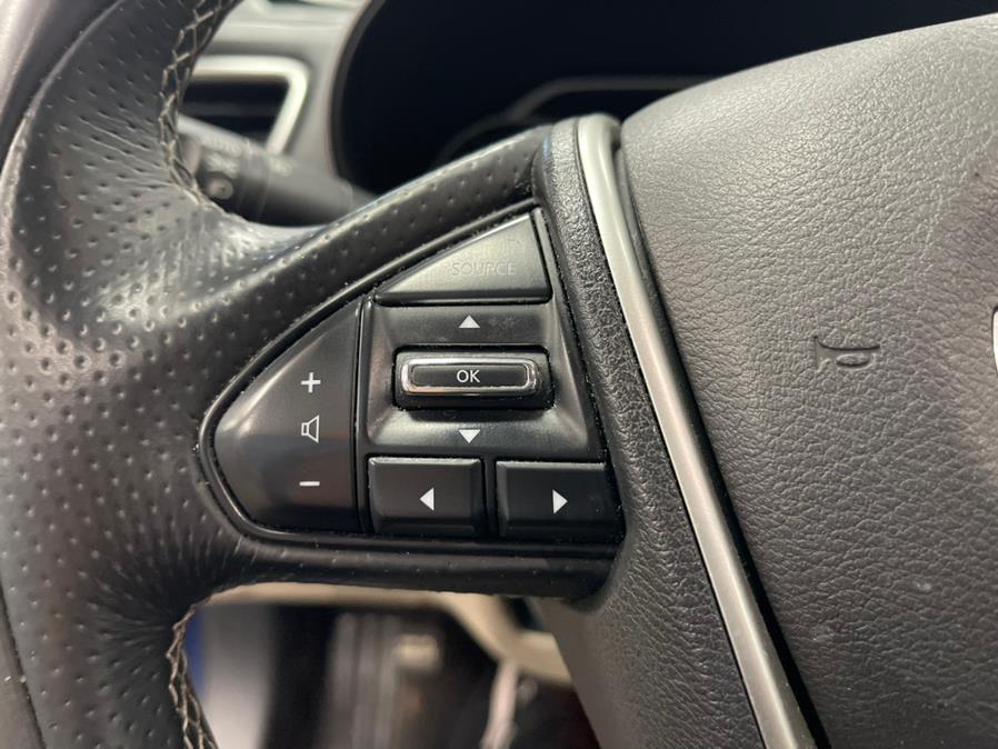 2018 Nissan Maxima SL 3.5L PLATINUM, available for sale in Inwood, New York | 5 Towns Drive. Inwood, New York 2018 Nissan Maxima SL 3.5L PLATINUM, available for sale in Inwood, New York | 5 Towns Drive. Inwood, New York