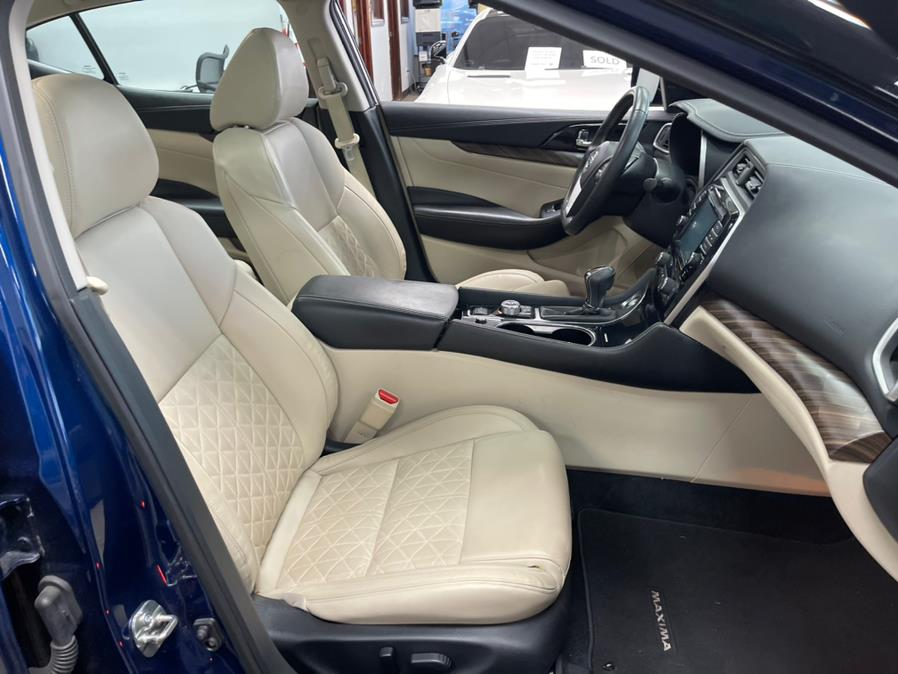 2018 Nissan Maxima SL 3.5L PLATINUM, available for sale in Inwood, New York | 5 Towns Drive. Inwood, New York 2018 Nissan Maxima SL 3.5L PLATINUM, available for sale in Inwood, New York | 5 Towns Drive. Inwood, New York