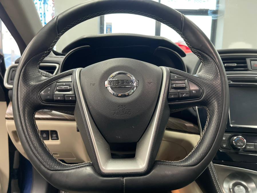 2018 Nissan Maxima SL 3.5L PLATINUM, available for sale in Inwood, New York | 5 Towns Drive. Inwood, New York 2018 Nissan Maxima SL 3.5L PLATINUM, available for sale in Inwood, New York | 5 Towns Drive. Inwood, New York
