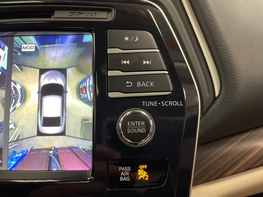 2018 Nissan Maxima SL 3.5L PLATINUM, available for sale in Inwood, New York | 5 Towns Drive. Inwood, New York 2018 Nissan Maxima SL 3.5L PLATINUM, available for sale in Inwood, New York | 5 Towns Drive. Inwood, New York