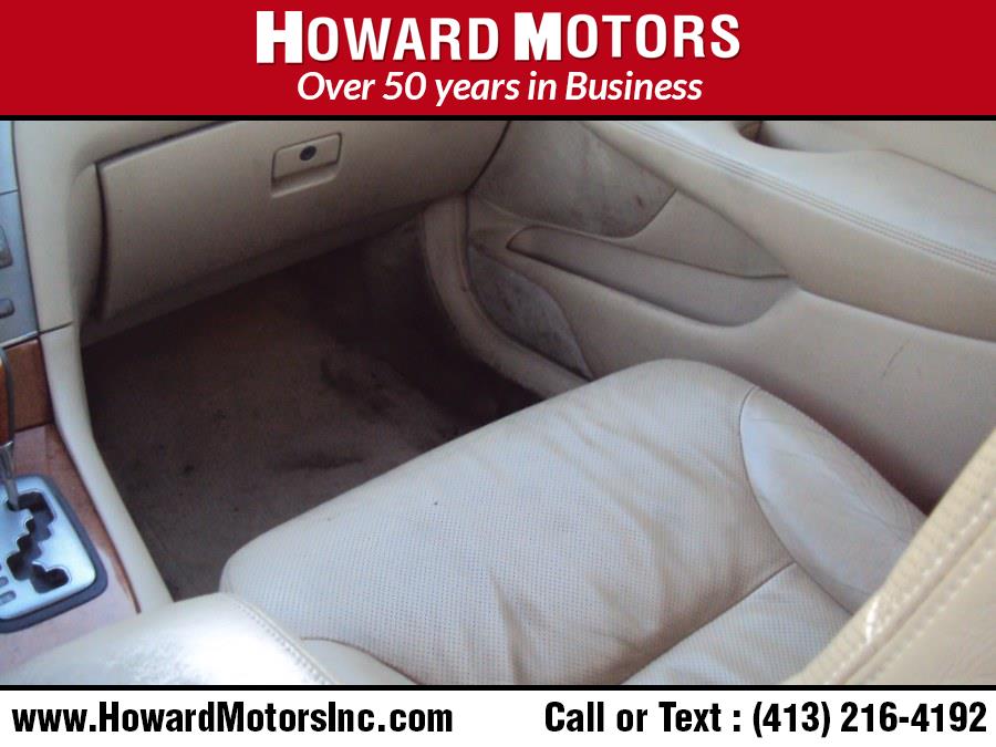 2005 Lexus ES 330 4dr Sdn, available for sale in Springfield, Massachusetts | Howard Motors. Springfield, Massachusetts 2005 Lexus ES 330 4dr Sdn, available for sale in Springfield, Massachusetts | Howard Motors. Springfield, Massachusetts