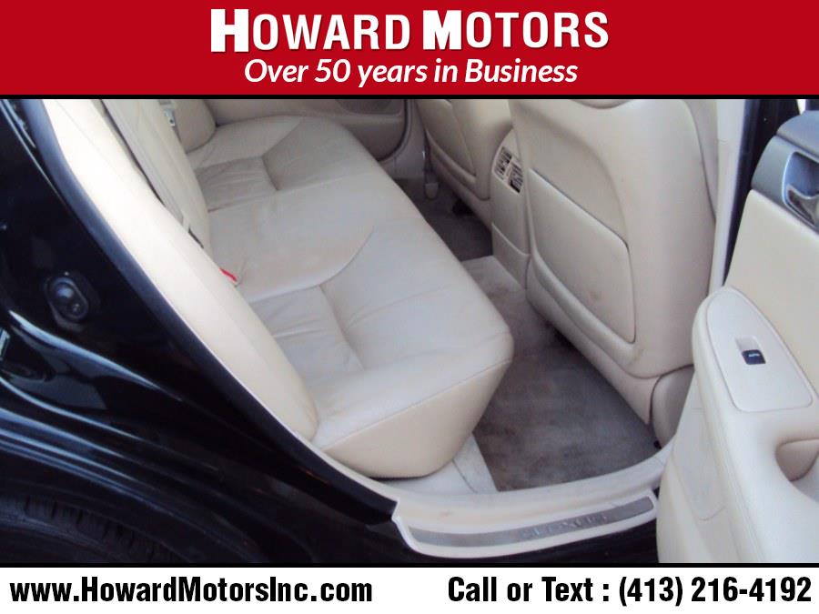 2005 Lexus ES 330 4dr Sdn, available for sale in Springfield, Massachusetts | Howard Motors. Springfield, Massachusetts 2005 Lexus ES 330 4dr Sdn, available for sale in Springfield, Massachusetts | Howard Motors. Springfield, Massachusetts