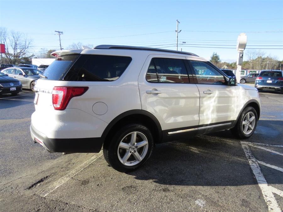 Used Ford Explorer XLT AWD 4dr SUV 2016 | Lake City Exports Inc. Auburn, Maine Used Ford Explorer XLT AWD 4dr SUV 2016 | Lake City Exports Inc. Auburn, Maine