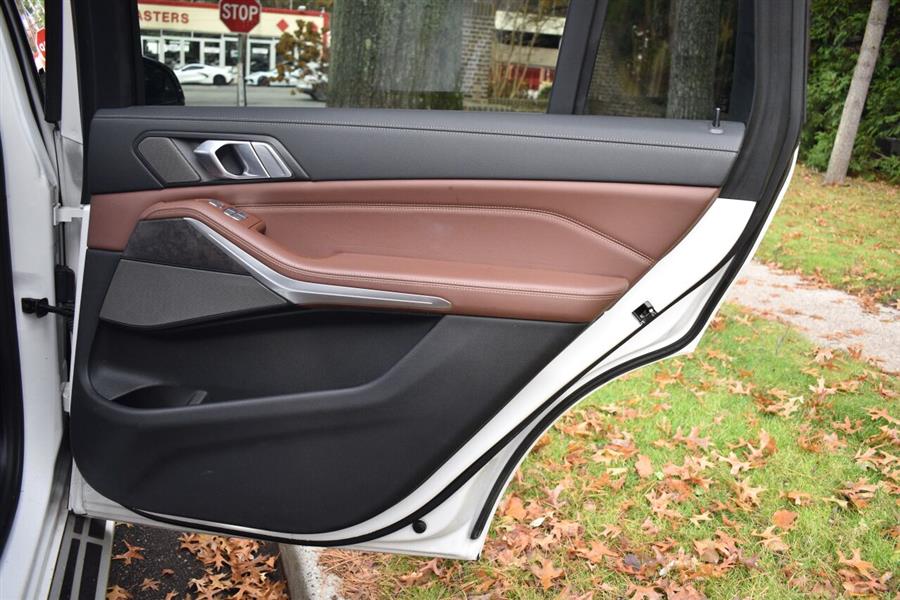 2020 BMW X7 xDrive40i AWD 4dr Sports Activity Vehicle, available for sale in Great Neck, New York | Camy Cars. Great Neck, New York 2020 BMW X7 xDrive40i AWD 4dr Sports Activity Vehicle, available for sale in Great Neck, New York | Camy Cars. Great Neck, New York