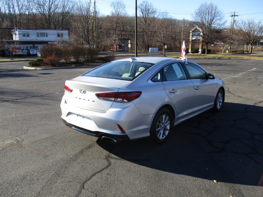 2019 Hyundai Sonata SE 2.4L, available for sale in New Britain, Connecticut | Universal Motors LLC. New Britain, Connecticut 2019 Hyundai Sonata SE 2.4L, available for sale in New Britain, Connecticut | Universal Motors LLC. New Britain, Connecticut