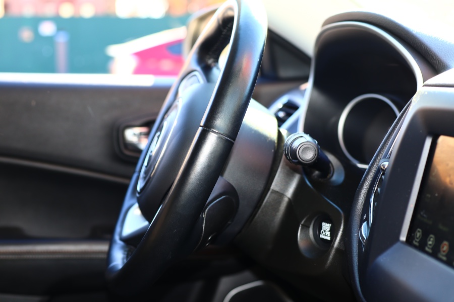2020 Jeep Compass Sport 4x4, available for sale in Jamaica, New York | Hillside Auto Mall Inc.. Jamaica, New York 2020 Jeep Compass Sport 4x4, available for sale in Jamaica, New York | Hillside Auto Mall Inc.. Jamaica, New York