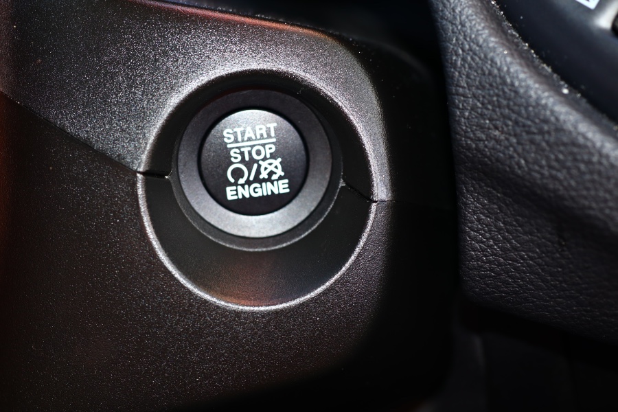 2020 Jeep Compass Sport 4x4, available for sale in Jamaica, New York | Hillside Auto Mall Inc.. Jamaica, New York 2020 Jeep Compass Sport 4x4, available for sale in Jamaica, New York | Hillside Auto Mall Inc.. Jamaica, New York