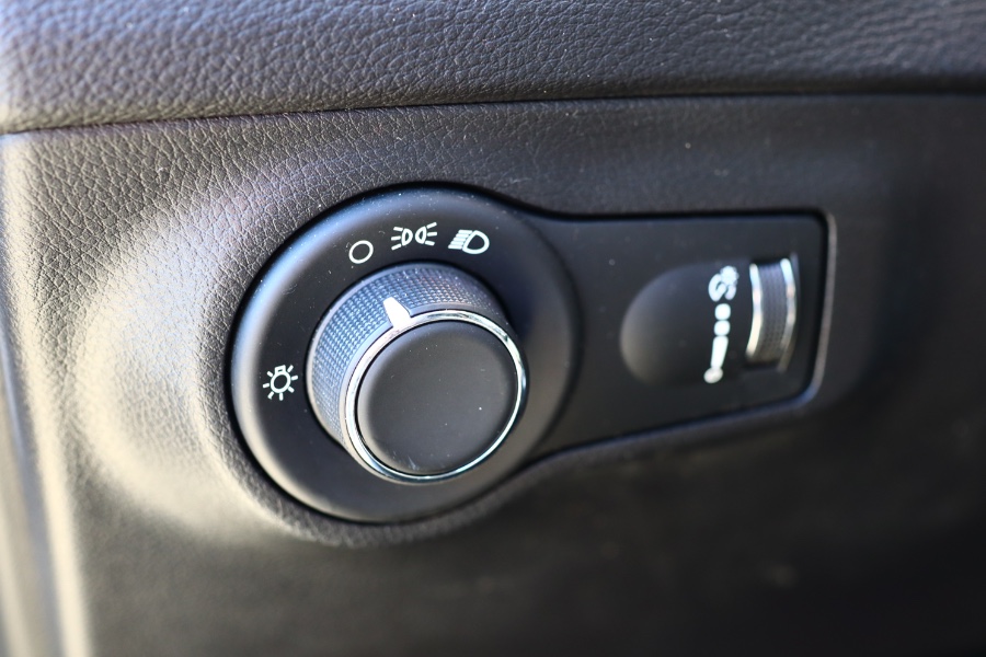 2020 Jeep Compass Sport 4x4, available for sale in Jamaica, New York | Hillside Auto Mall Inc.. Jamaica, New York 2020 Jeep Compass Sport 4x4, available for sale in Jamaica, New York | Hillside Auto Mall Inc.. Jamaica, New York