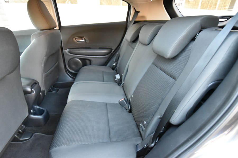 Used Honda HR-V LX AWD CVT 2021 | Highline Car Connection. Waterbury, Connecticut Used Honda HR-V LX AWD CVT 2021 | Highline Car Connection. Waterbury, Connecticut