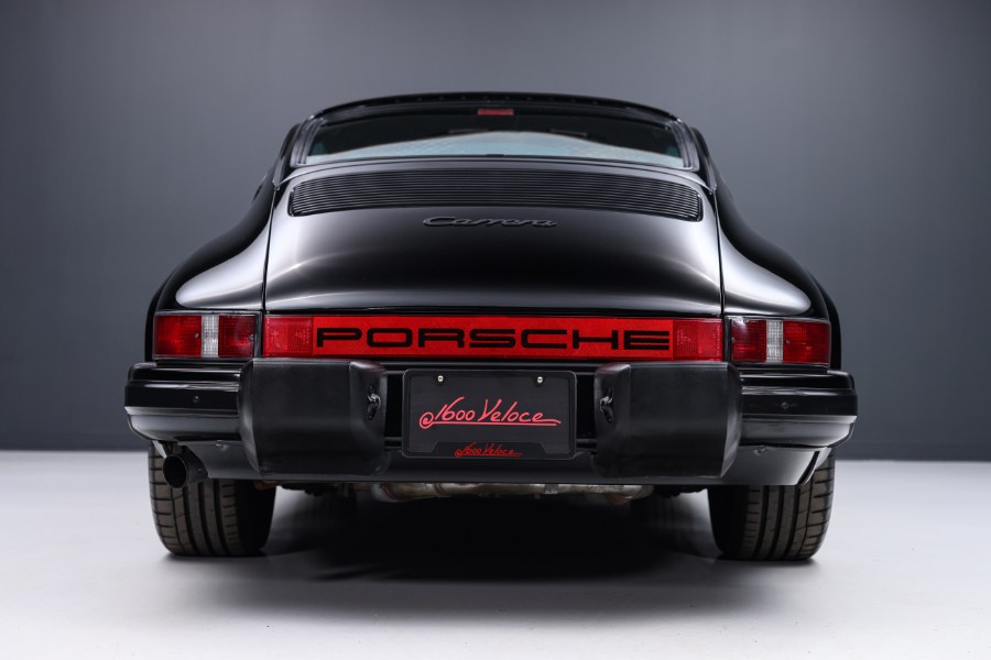 1986 Porsche 911 2dr Coupe Carrera 5-Spd, available for sale in North Salem, New York | Meccanic Shop North Inc. North Salem, New York 1986 Porsche 911 2dr Coupe Carrera 5-Spd, available for sale in North Salem, New York | Meccanic Shop North Inc. North Salem, New York