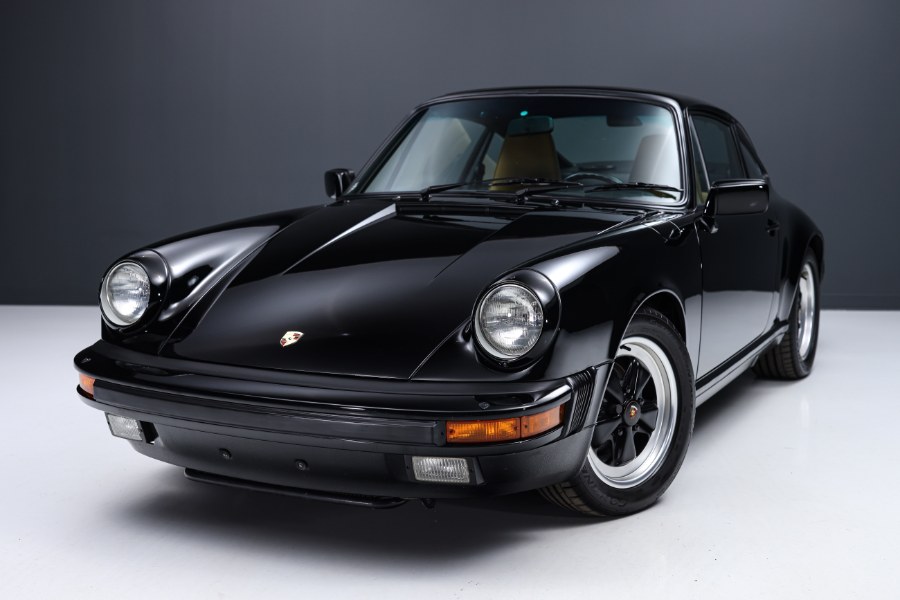 1986 Porsche 911 2dr Coupe Carrera 5-Spd, available for sale in North Salem, New York | Meccanic Shop North Inc. North Salem, New York 1986 Porsche 911 2dr Coupe Carrera 5-Spd, available for sale in North Salem, New York | Meccanic Shop North Inc. North Salem, New York