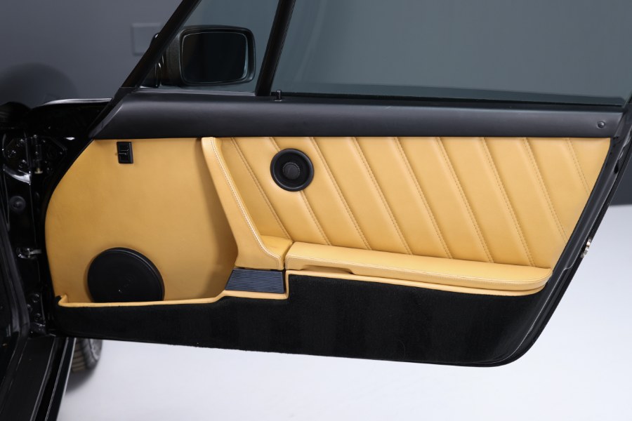 1986 Porsche 911 2dr Coupe Carrera 5-Spd, available for sale in North Salem, New York | Meccanic Shop North Inc. North Salem, New York 1986 Porsche 911 2dr Coupe Carrera 5-Spd, available for sale in North Salem, New York | Meccanic Shop North Inc. North Salem, New York
