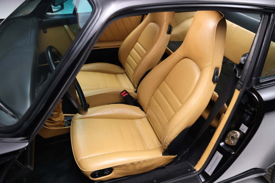 1986 Porsche 911 2dr Coupe Carrera 5-Spd, available for sale in North Salem, New York | Meccanic Shop North Inc. North Salem, New York 1986 Porsche 911 2dr Coupe Carrera 5-Spd, available for sale in North Salem, New York | Meccanic Shop North Inc. North Salem, New York