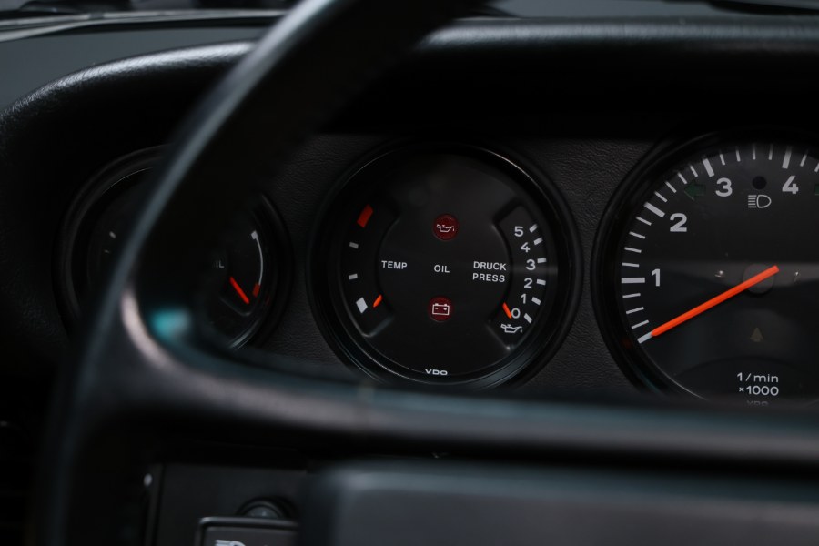 1986 Porsche 911 2dr Coupe Carrera 5-Spd, available for sale in North Salem, New York | Meccanic Shop North Inc. North Salem, New York 1986 Porsche 911 2dr Coupe Carrera 5-Spd, available for sale in North Salem, New York | Meccanic Shop North Inc. North Salem, New York