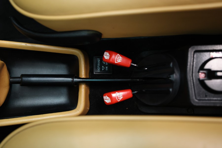 1986 Porsche 911 2dr Coupe Carrera 5-Spd, available for sale in North Salem, New York | Meccanic Shop North Inc. North Salem, New York 1986 Porsche 911 2dr Coupe Carrera 5-Spd, available for sale in North Salem, New York | Meccanic Shop North Inc. North Salem, New York