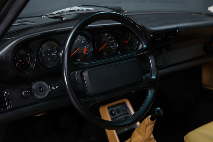 1986 Porsche 911 2dr Coupe Carrera 5-Spd, available for sale in North Salem, New York | Meccanic Shop North Inc. North Salem, New York 1986 Porsche 911 2dr Coupe Carrera 5-Spd, available for sale in North Salem, New York | Meccanic Shop North Inc. North Salem, New York