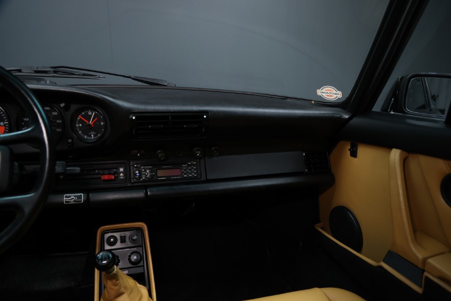 1986 Porsche 911 2dr Coupe Carrera 5-Spd, available for sale in North Salem, New York | Meccanic Shop North Inc. North Salem, New York 1986 Porsche 911 2dr Coupe Carrera 5-Spd, available for sale in North Salem, New York | Meccanic Shop North Inc. North Salem, New York