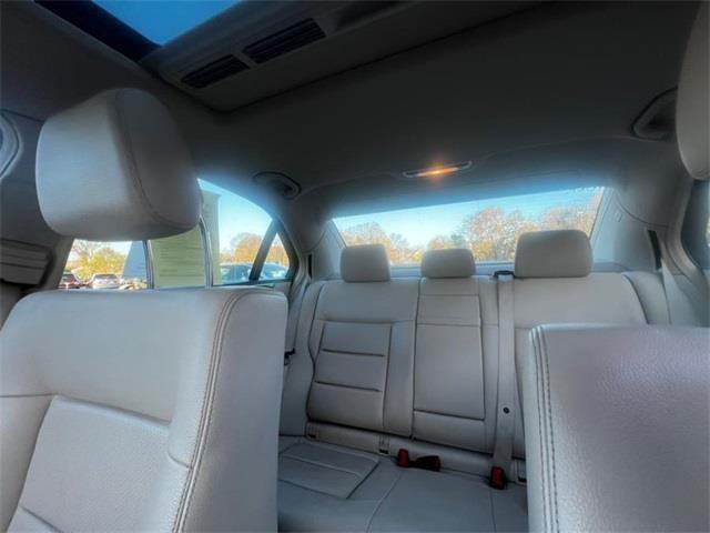 2014 Mercedes-benz E-class E 350, available for sale in Stratford, Connecticut | Wiz Leasing Inc. Stratford, Connecticut 2014 Mercedes-benz E-class E 350, available for sale in Stratford, Connecticut | Wiz Leasing Inc. Stratford, Connecticut