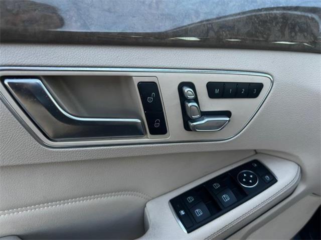 2014 Mercedes-benz E-class E 350, available for sale in Stratford, Connecticut | Wiz Leasing Inc. Stratford, Connecticut 2014 Mercedes-benz E-class E 350, available for sale in Stratford, Connecticut | Wiz Leasing Inc. Stratford, Connecticut