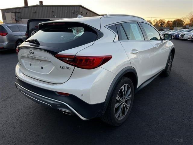 2017 Infiniti Qx30 Premium, available for sale in Stratford, Connecticut | Wiz Leasing Inc. Stratford, Connecticut 2017 Infiniti Qx30 Premium, available for sale in Stratford, Connecticut | Wiz Leasing Inc. Stratford, Connecticut