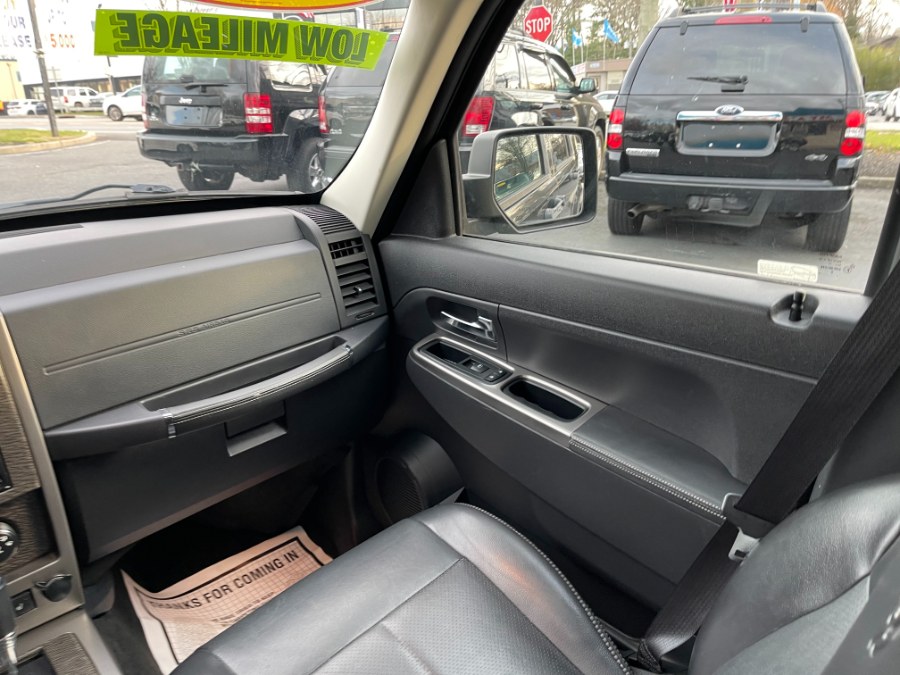2011 Jeep Liberty 4WD 4dr Limited, available for sale in Huntington Station, New York | My Auto Inc.. Huntington Station, New York 2011 Jeep Liberty 4WD 4dr Limited, available for sale in Huntington Station, New York | My Auto Inc.. Huntington Station, New York