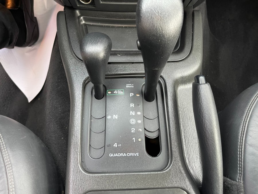Used Jeep Grand Cherokee 4dr Overland 4WD 2004 | My Auto Inc.. Huntington Station, New York Used Jeep Grand Cherokee 4dr Overland 4WD 2004 | My Auto Inc.. Huntington Station, New York