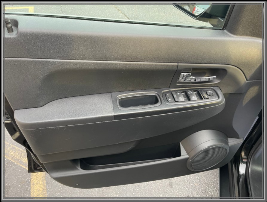2012 Jeep Liberty 4WD 4dr Sport, available for sale in Huntington Station, New York | My Auto Inc.. Huntington Station, New York 2012 Jeep Liberty 4WD 4dr Sport, available for sale in Huntington Station, New York | My Auto Inc.. Huntington Station, New York