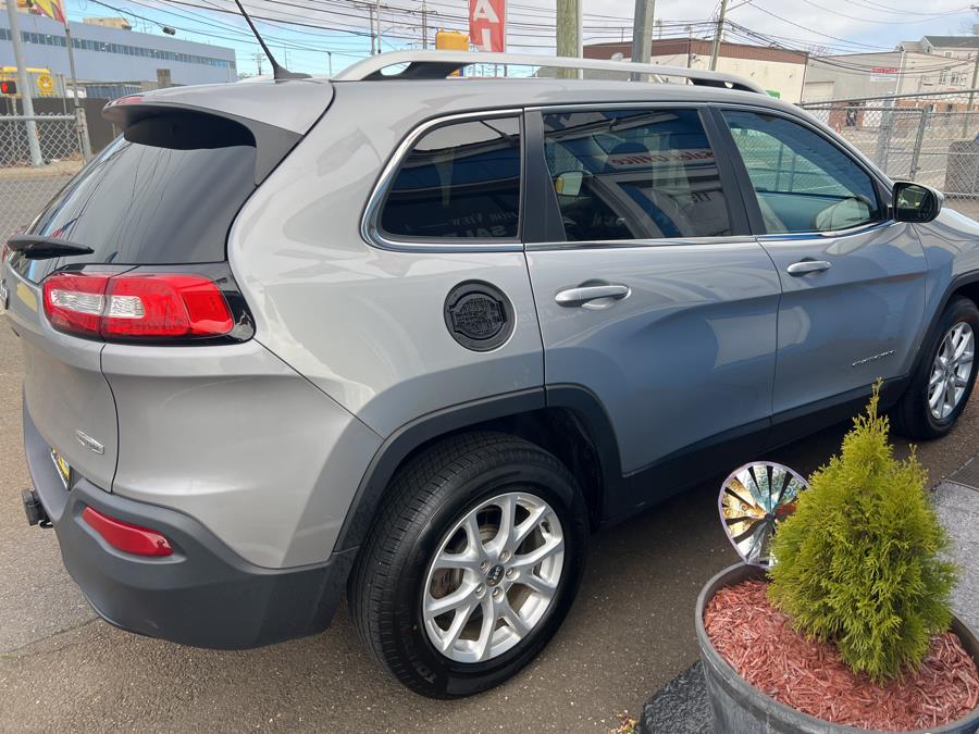 2015 Jeep Cherokee 4WD 4dr Latitude, available for sale in Stamford, Connecticut | Harbor View Auto Sales LLC. Stamford, Connecticut 2015 Jeep Cherokee 4WD 4dr Latitude, available for sale in Stamford, Connecticut | Harbor View Auto Sales LLC. Stamford, Connecticut