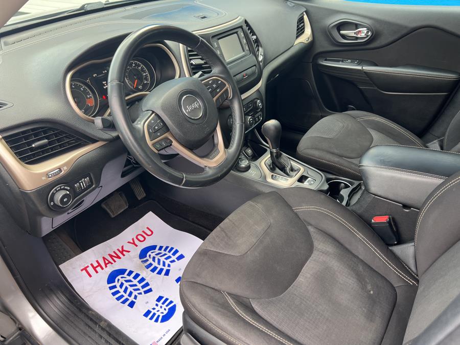 2015 Jeep Cherokee 4WD 4dr Latitude, available for sale in Stamford, Connecticut | Harbor View Auto Sales LLC. Stamford, Connecticut 2015 Jeep Cherokee 4WD 4dr Latitude, available for sale in Stamford, Connecticut | Harbor View Auto Sales LLC. Stamford, Connecticut
