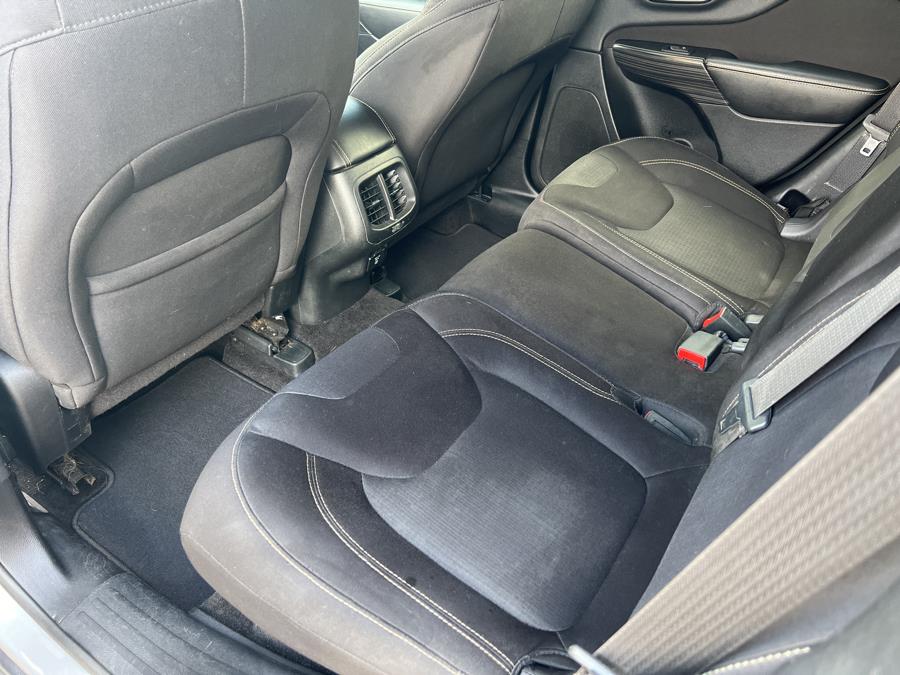 2015 Jeep Cherokee 4WD 4dr Latitude, available for sale in Stamford, Connecticut | Harbor View Auto Sales LLC. Stamford, Connecticut 2015 Jeep Cherokee 4WD 4dr Latitude, available for sale in Stamford, Connecticut | Harbor View Auto Sales LLC. Stamford, Connecticut