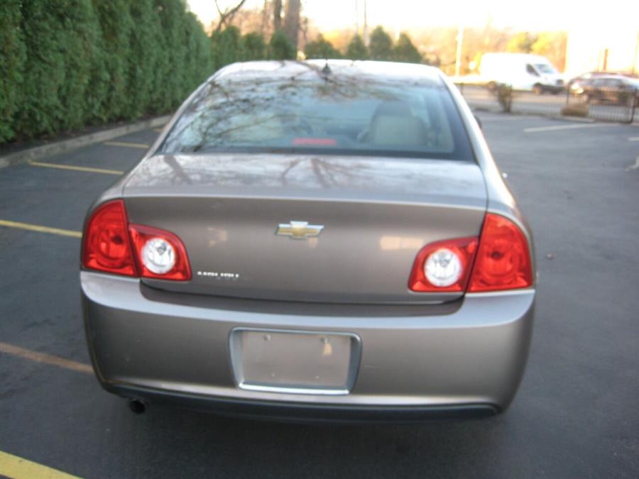 2010 Chevrolet Malibu LT 4dr Sedan w/2LT, available for sale in Massapequa, New York | Rite Choice Auto Inc.. Massapequa, New York 2010 Chevrolet Malibu LT 4dr Sedan w/2LT, available for sale in Massapequa, New York | Rite Choice Auto Inc.. Massapequa, New York