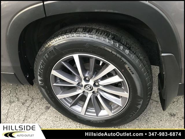 2019 Toyota Highlander XLE, available for sale in Jamaica, New York | Hillside Auto Outlet. Jamaica, New York 2019 Toyota Highlander XLE, available for sale in Jamaica, New York | Hillside Auto Outlet. Jamaica, New York