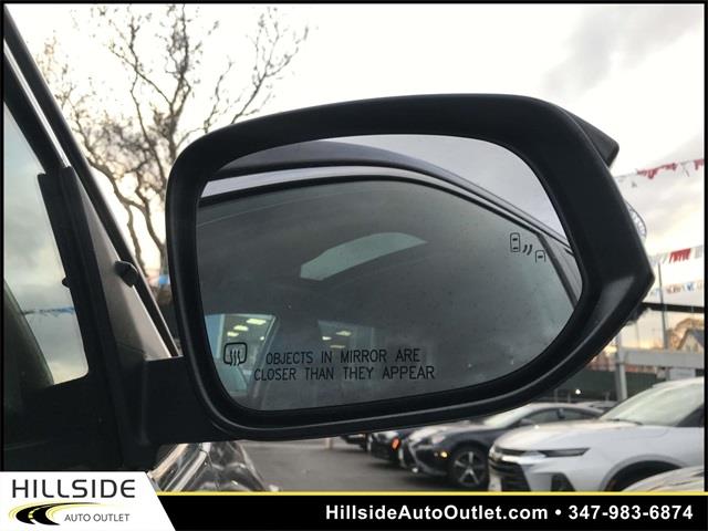 2019 Toyota Highlander XLE, available for sale in Jamaica, New York | Hillside Auto Outlet. Jamaica, New York 2019 Toyota Highlander XLE, available for sale in Jamaica, New York | Hillside Auto Outlet. Jamaica, New York