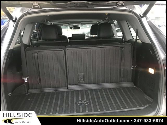 2019 Toyota Highlander XLE, available for sale in Jamaica, New York | Hillside Auto Outlet. Jamaica, New York 2019 Toyota Highlander XLE, available for sale in Jamaica, New York | Hillside Auto Outlet. Jamaica, New York
