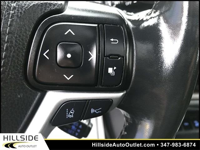 2019 Toyota Highlander XLE, available for sale in Jamaica, New York | Hillside Auto Outlet. Jamaica, New York 2019 Toyota Highlander XLE, available for sale in Jamaica, New York | Hillside Auto Outlet. Jamaica, New York