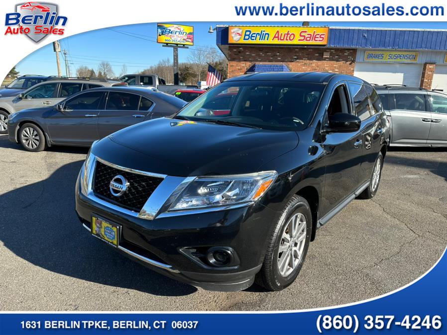 2014 Nissan Pathfinder 4WD 4dr SV, available for sale in Berlin, Connecticut | Berlin Auto Sales LLC. Berlin, Connecticut