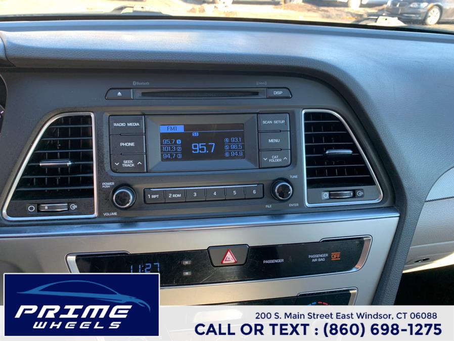 Used Hyundai Sonata 4dr Sdn 2.4L SE PZEV 2015 | Prime Wheels. East Windsor, Connecticut Used Hyundai Sonata 4dr Sdn 2.4L SE PZEV 2015 | Prime Wheels. East Windsor, Connecticut