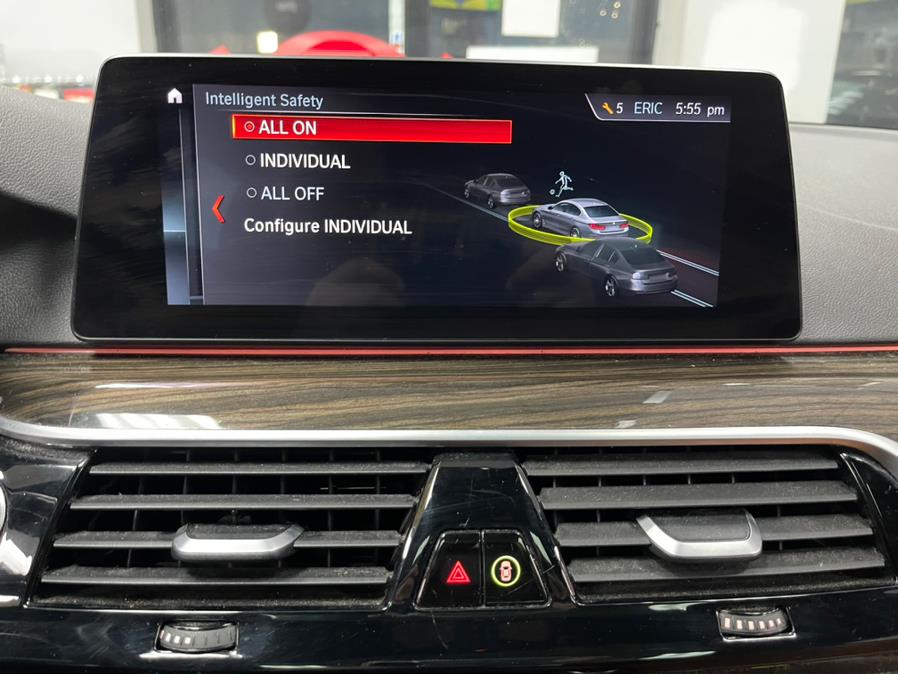2019 BMW 5 Series 540i xDrive Sedan, available for sale in Inwood, New York | 5 Towns Drive. Inwood, New York 2019 BMW 5 Series 540i xDrive Sedan, available for sale in Inwood, New York | 5 Towns Drive. Inwood, New York